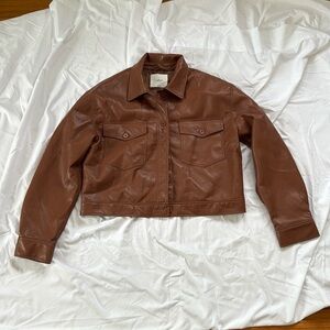 Aritzia vegan leather cropped jacket size L camel